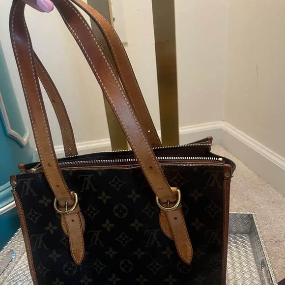 Louis Vuitton Bag, Authentic, Medium sized - Picture 3 of 5